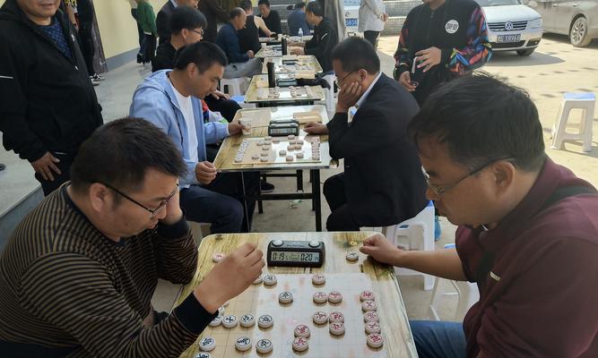 国际象棋兵吃子技巧（兵卒之力打破困局）