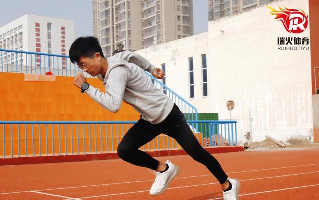 800米中学生跑步技巧（打造快速）