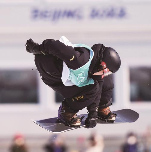 冬奥自由式单板滑雪技巧（挑战重力）
