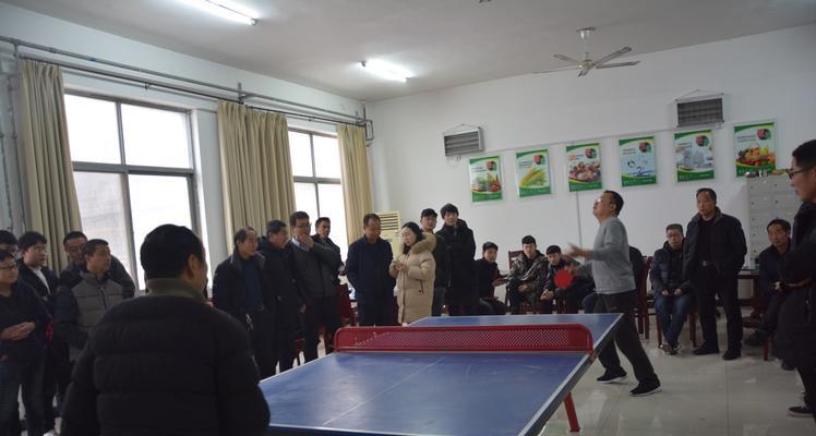 乒乓球推挡下旋球技巧剖析（用最简单的方法掌握下旋球的技术要诀）