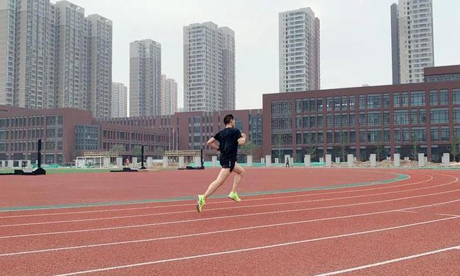 初中八百米跑步技巧——呼吸要领（提高跑步效率）