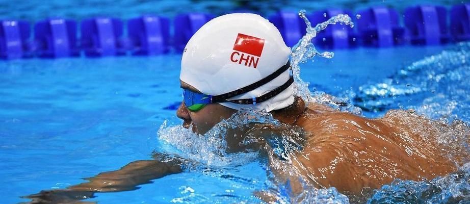 自由泳换气时嘴总在水里？这些技巧可以让你轻松呼吸