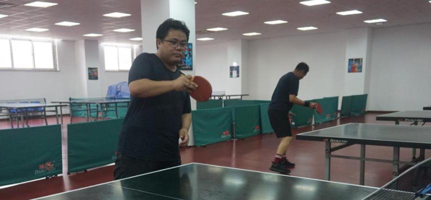 提升乒乓球技巧——右手直板技巧详解（从基础练起）