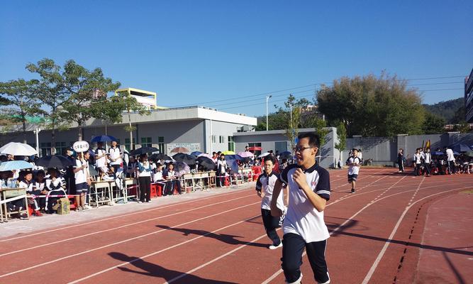 让你成为五年级小学生两百米跑步的王者（五年级小学生如何提升两百米跑步成绩）