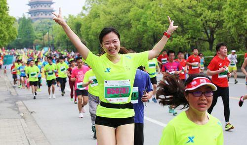 六年级四百米两圈跑步技巧（如何提升速度与耐力）