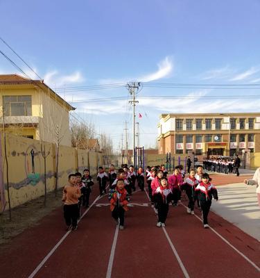 如何帮助小学女生提高500米跑步技巧