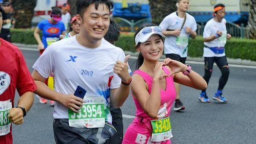 跑负重马拉松的技巧有哪些？如何提高负重马拉松表现？