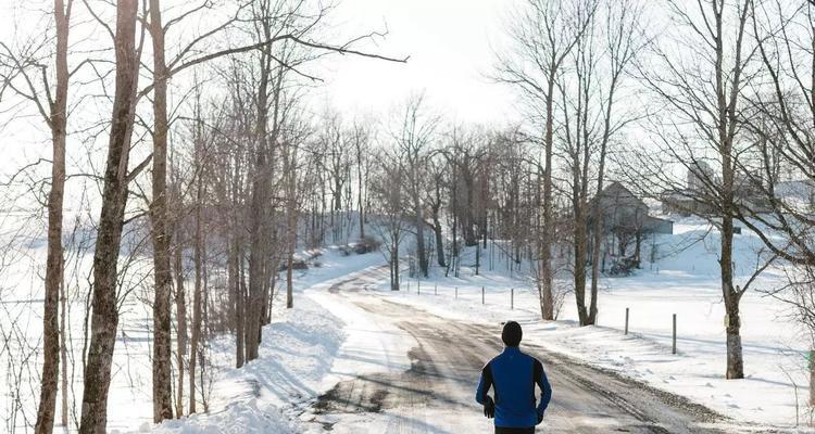 如何正确进行扛枪跑步？掌握技巧提高训练效果？