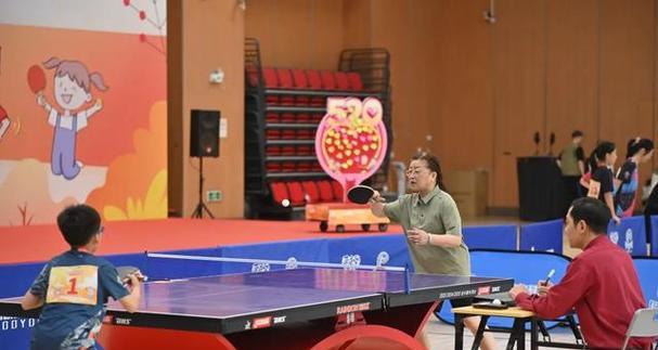 手夹乒乓球技巧是什么？如何提高手夹乒乓球的准确性？
