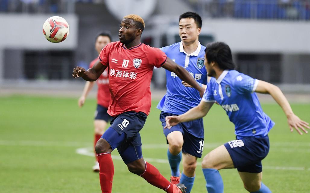 2019足球过人技巧秀有哪些？如何在比赛中运用？