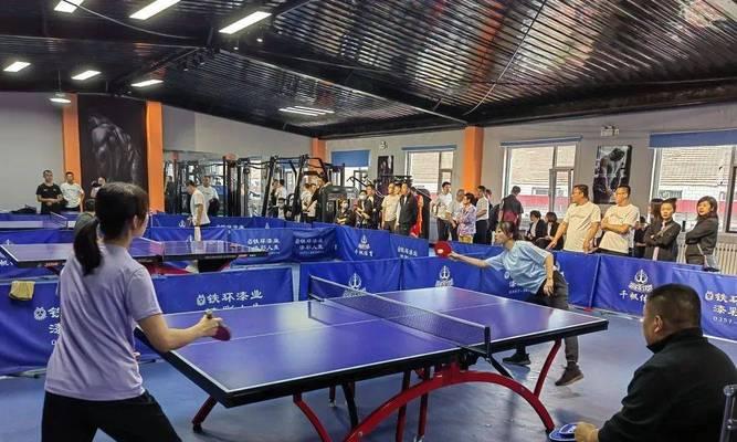 足球场全场鼓掌技巧是什么？如何在比赛中有效使用？