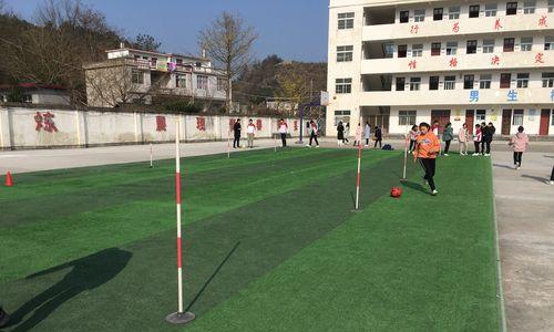 足球两米绕杆技巧教学？如何快速掌握绕杆技巧？