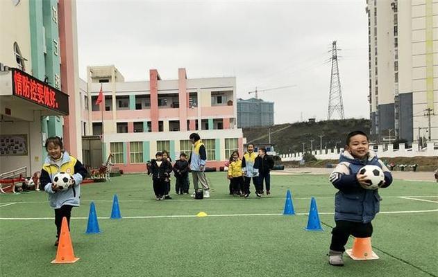 足球转身技巧教学大全？如何快速掌握足球转身技巧？