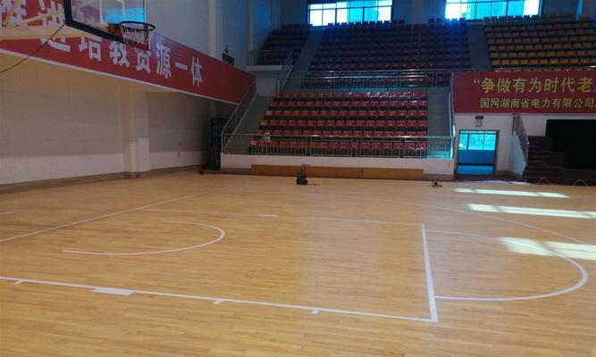 如何正确划线？东方羽毛球馆木地板场划线技巧有哪些常见问题？