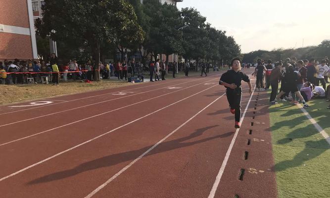 鬼步舞奔跑步的技巧是什么？如何提高跑步效率？