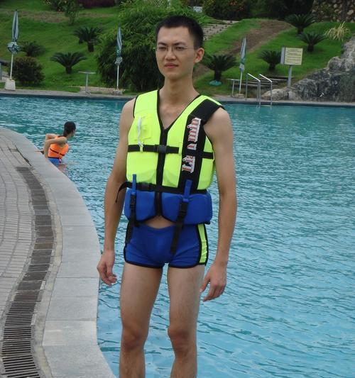 学游泳如何让身体飘起来？掌握哪些技巧能实现？