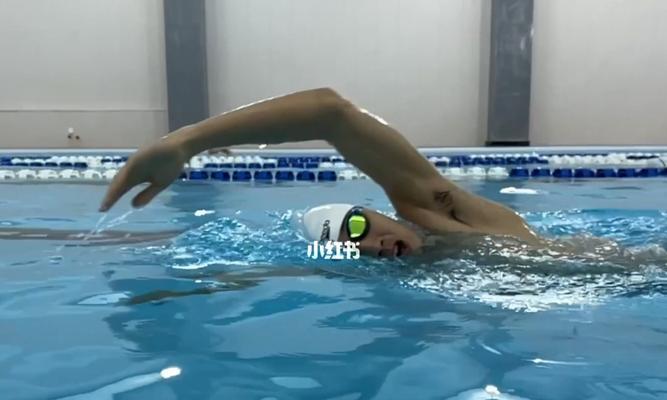 游泳换气的重要性（为什么游泳要换气）
