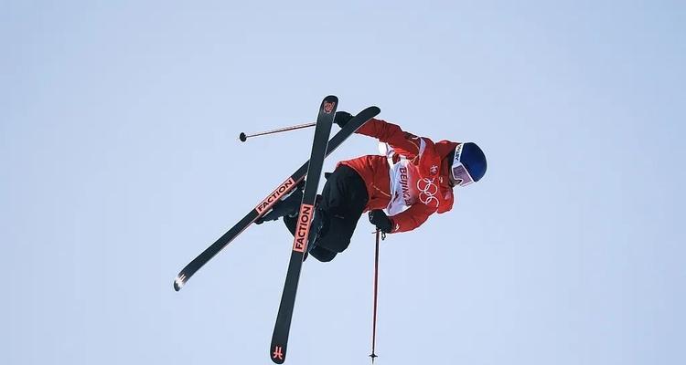 北京自由式滑雪坡面障碍技巧（掌握梦幻坡面）