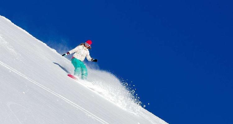 揭秘北京冬奥会滑雪技巧冠军（探寻滑雪高手的秘密）