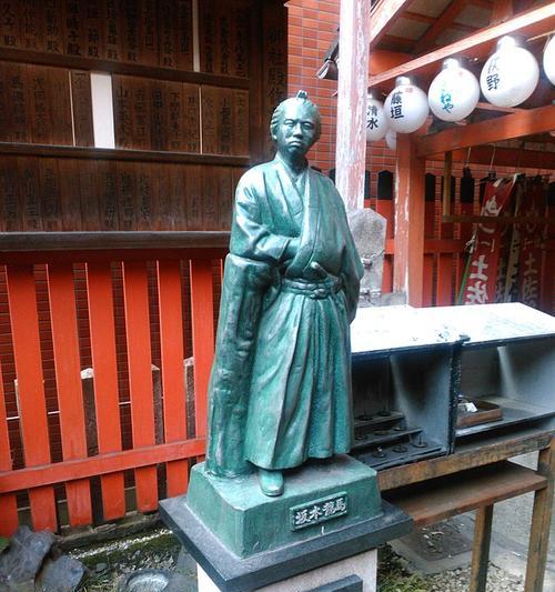 残棋龙马必备技巧（15个技巧让你成为残棋高手）