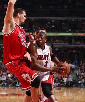 NBA过人突破技巧全解析（掌握关键技能）