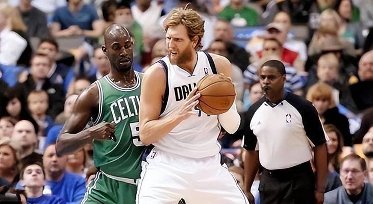揭秘NBA中锋篮下上篮的绝技（聚焦篮球比赛中最有效的得分方式）