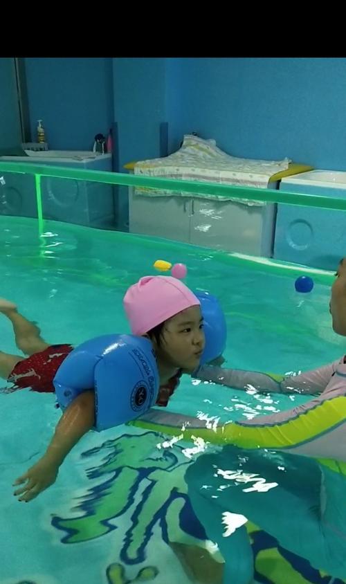 游泳初学者水中换气技巧是什么？如何正确掌握换气方法？