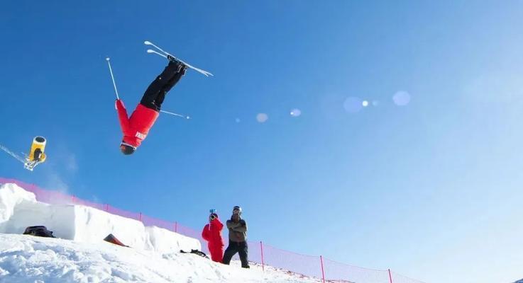 滑雪技巧分解动作教程？如何快速掌握滑雪技巧？