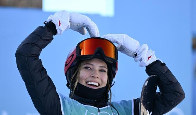北京冬奥会自由式滑雪女子空中技巧比赛场地在哪里？如何观看比赛直播？