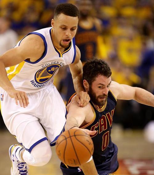 NBA流行拉伸技巧（打造强健身体）
