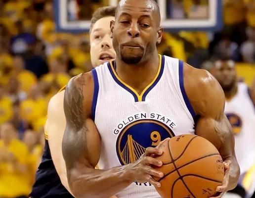 深入探讨NBA后卫的进攻技巧（如何提高得分效率）