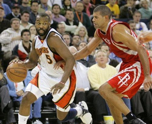 NBA胯下运球突破技巧有哪些？如何有效提高篮球运球能力？