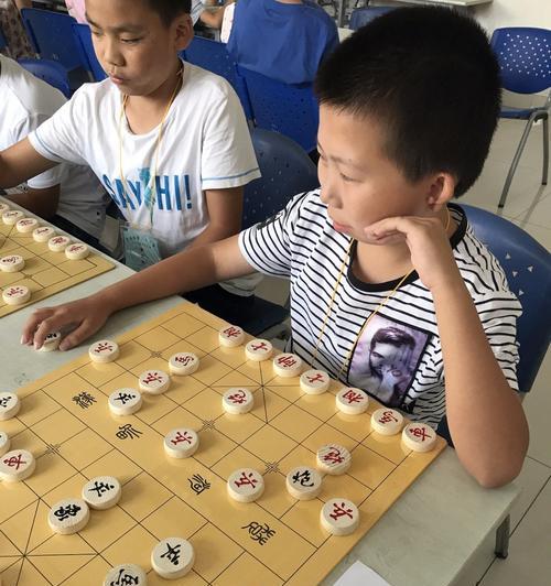 象棋中最厉害的技巧是什么？如何运用这些技巧提升棋艺？