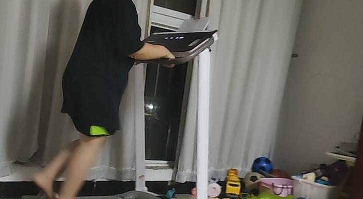 跑步边看电视技巧是什么意思？如何有效结合运动与娱乐？