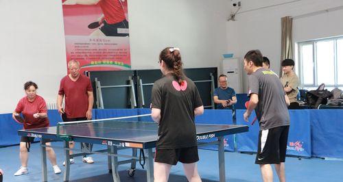 乒乓球发球回旋球技巧是什么？如何掌握？