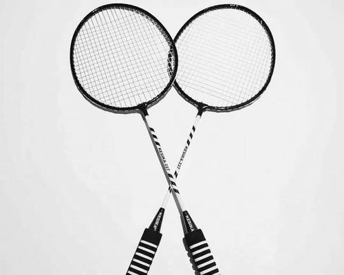 羽毛球拍扣杀技巧有哪些？如何提高扣杀效率？