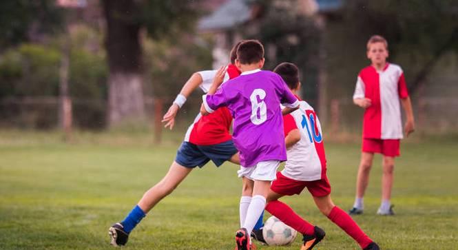 如何在比赛中想起自己的足球技巧（实用技巧和策略）